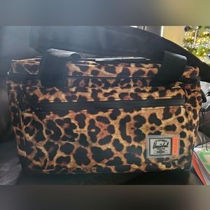 HERSCHEL POP QUIZ COOLER 12 PACK